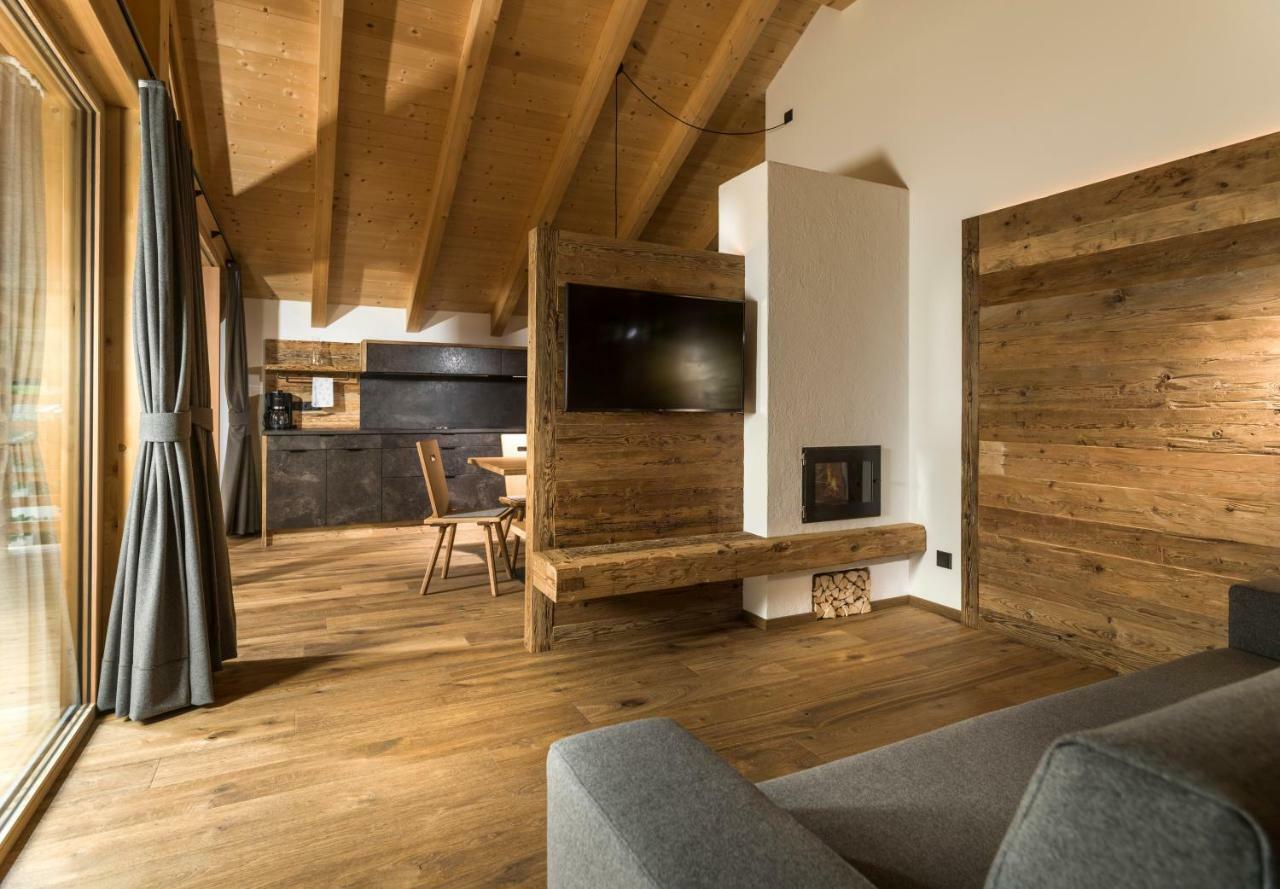Waidacherhof Apartments Braies  Dış mekan fotoğraf